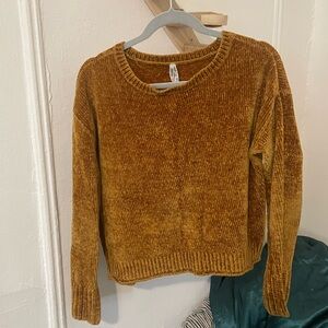Super soft and cozy sweater